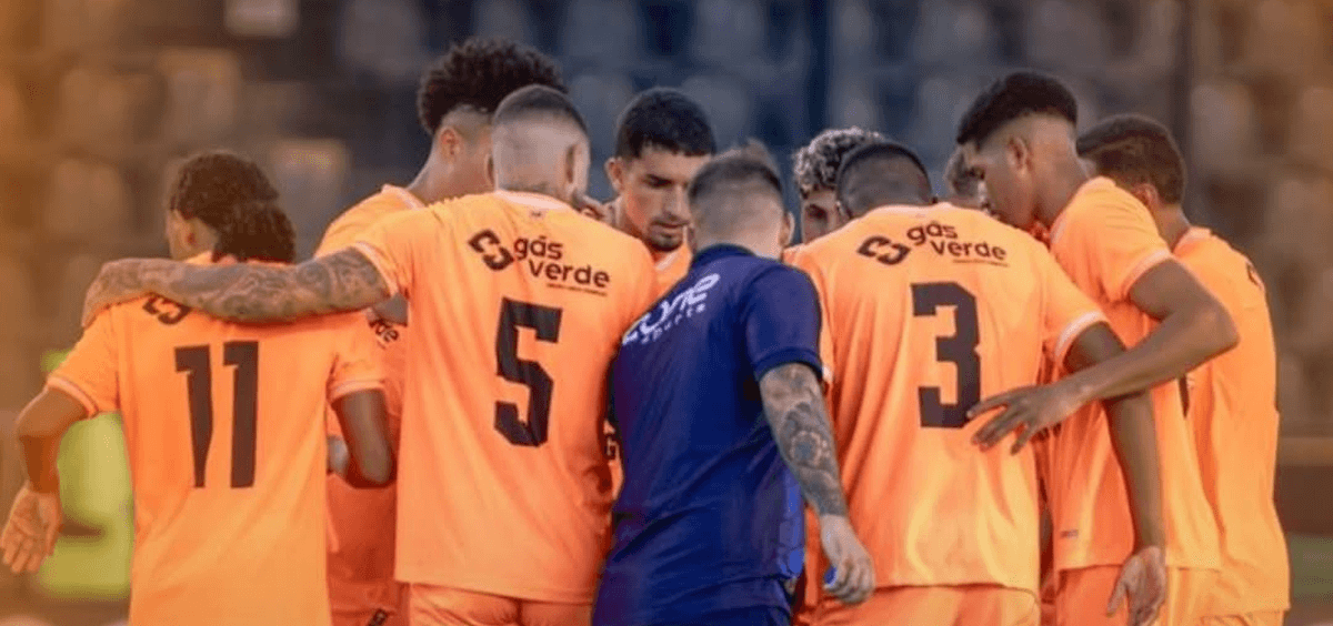 卡里奥卡联赛:诺瓦伊瓜苏 vs 弗鲁米嫩塞,豪门能否打破主场龙不败金身? 卡里奥卡联赛:诺瓦伊瓜苏 vs 弗鲁米嫩塞,豪门能否打破主场龙不败金身?