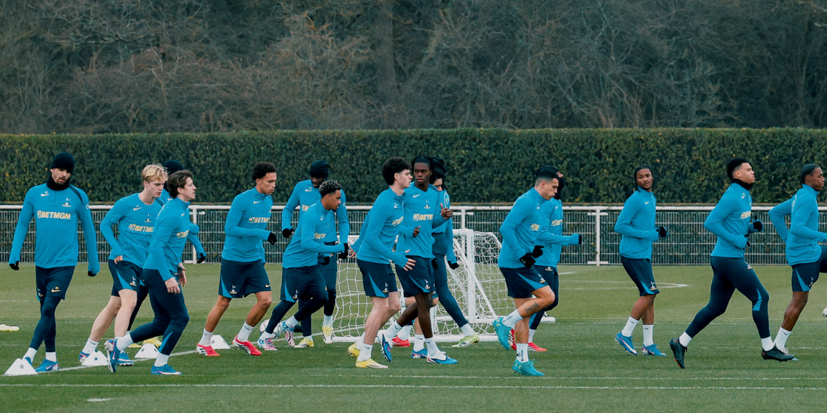 欧冠生死战：热刺主场迎战多特蒙德，谁能抢占晋级先机？