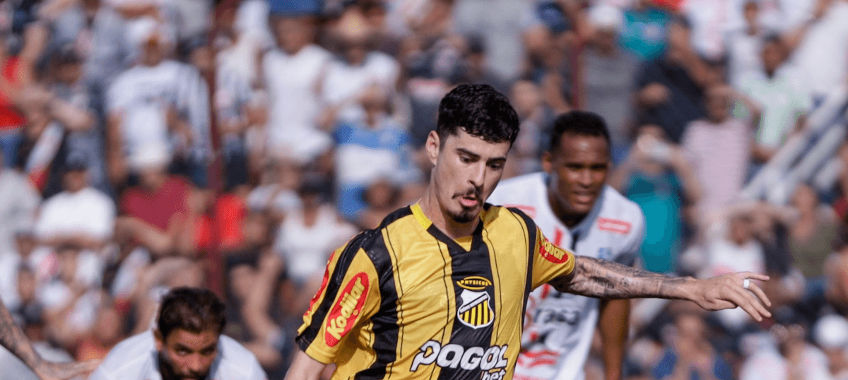 诺沃里松蒂诺 vs 帕尔梅拉斯：圣保罗州联赛强强对话，卫冕冠军能否延续不败金身？